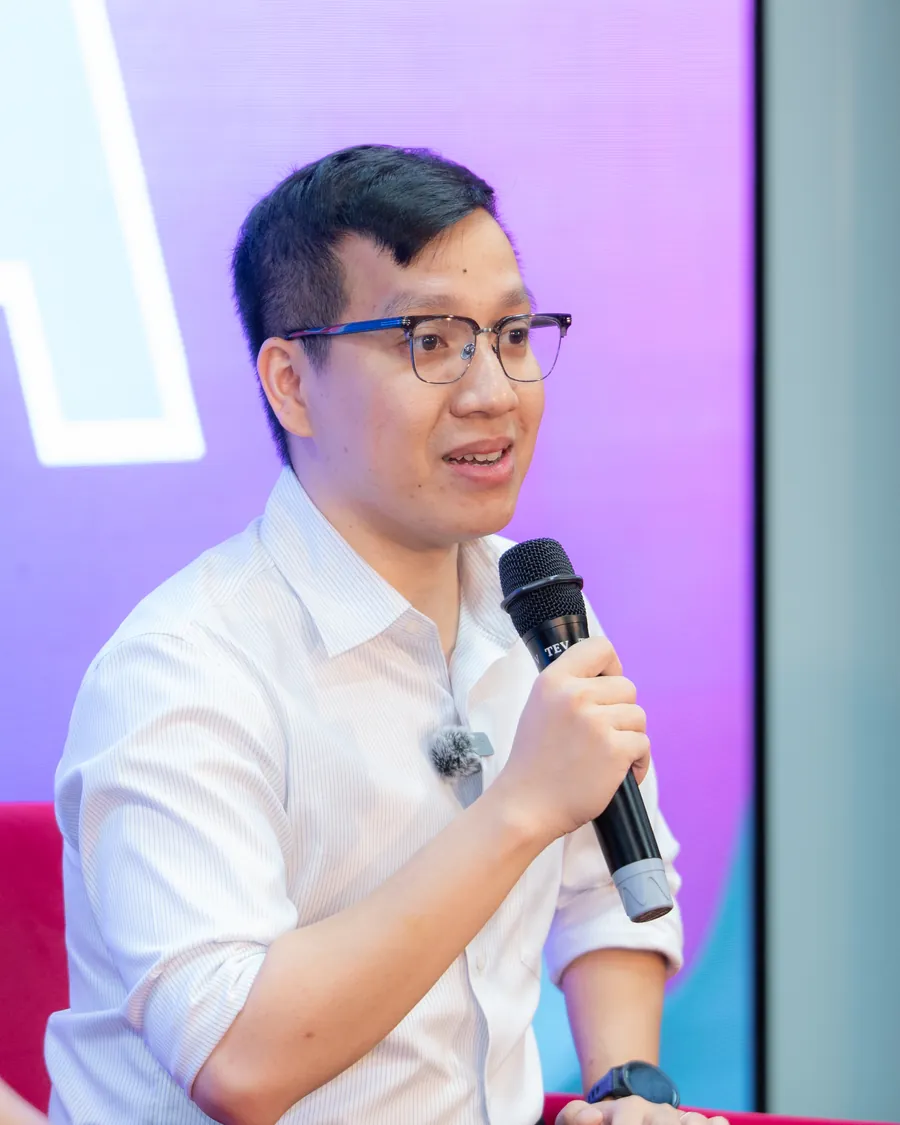 Vincent Do trả lời câu hỏi tại talkshow SEO, AEO & GEO, Đại học Hoa Sen